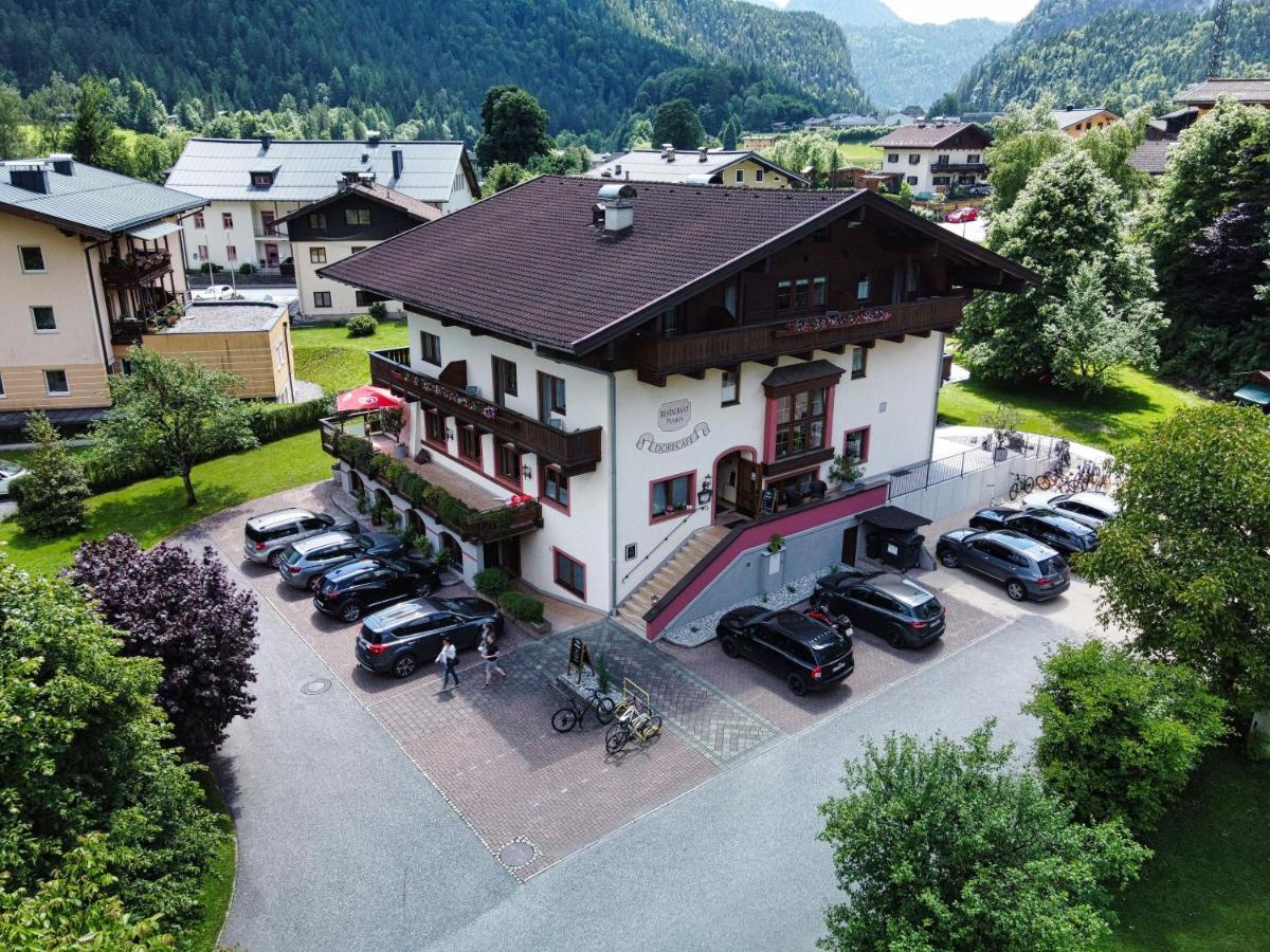 Dorfcafe Hotelpension Swirtshaus Im Dorf Unken